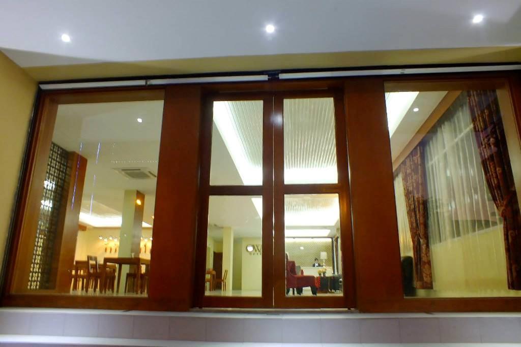 Oway Grand Hotel Mandalay Exterior photo