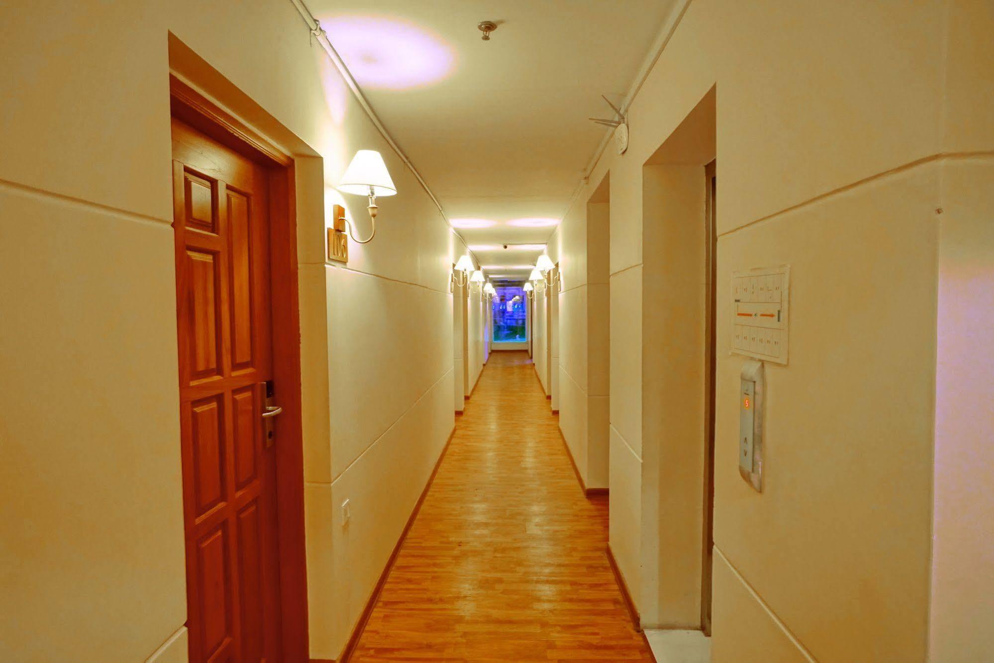 Oway Grand Hotel Mandalay Exterior photo